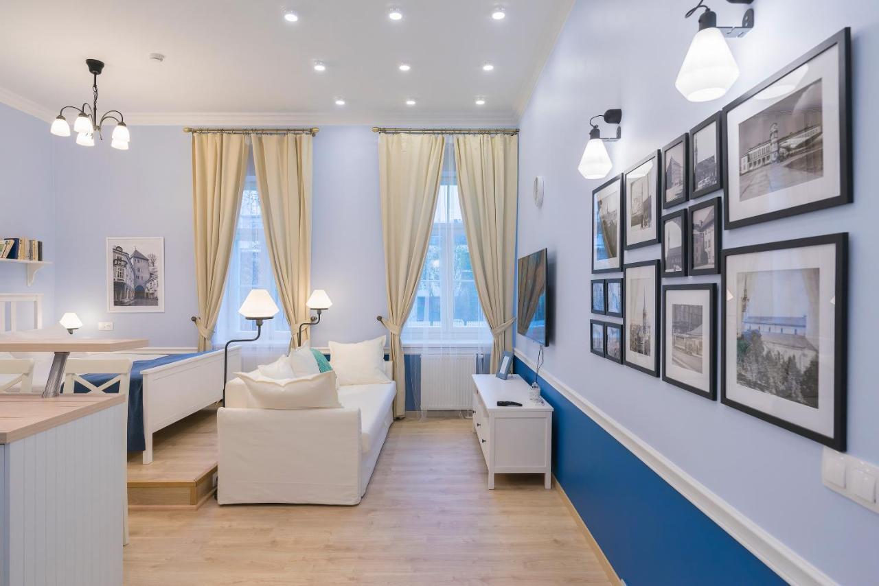 Revelton Suites Tallinn Exteriör bild