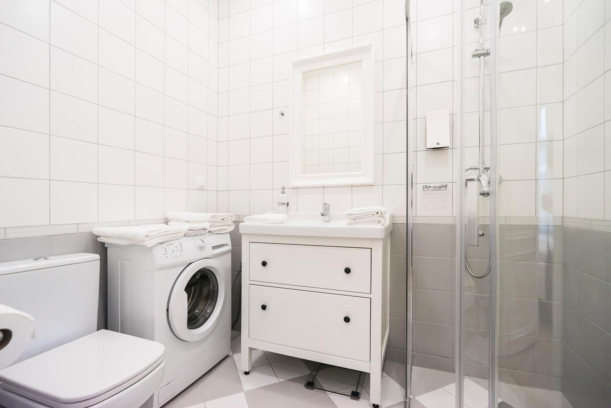 Revelton Suites Tallinn Exteriör bild